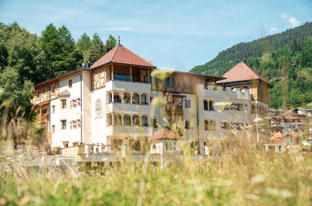 Ladis Apartment | Burg1990