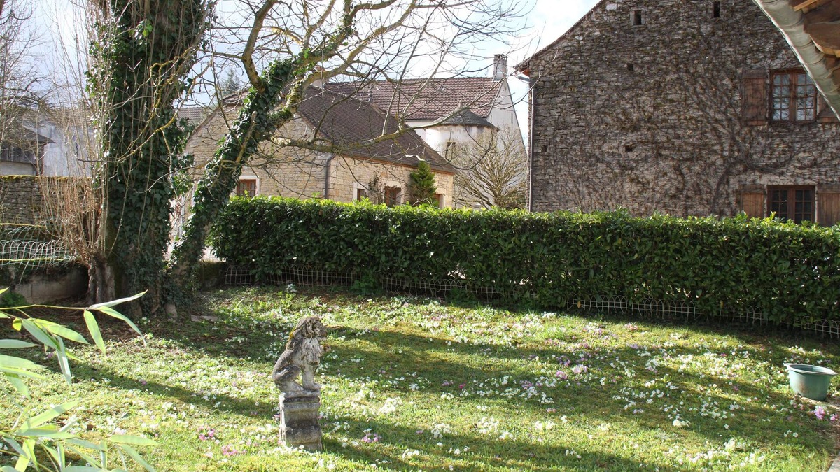 Messanges House | BURGUNDY HOUSE