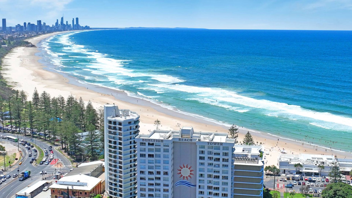 Burleigh Heads Hotel | Burleigh Beach Tower