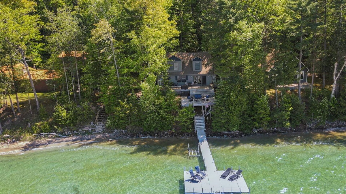 Indian River House | Burt Lake Waterfront Lakehouse