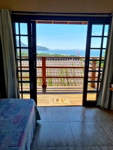 Ubatuba Villa | Burung Flats Itamambuca - Hospedagem com vista para o mar