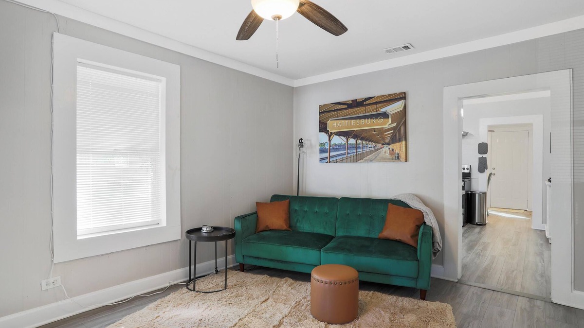 Hattiesburg Cottage | Buschman Station - Cottage near Downtown Hattiesburg