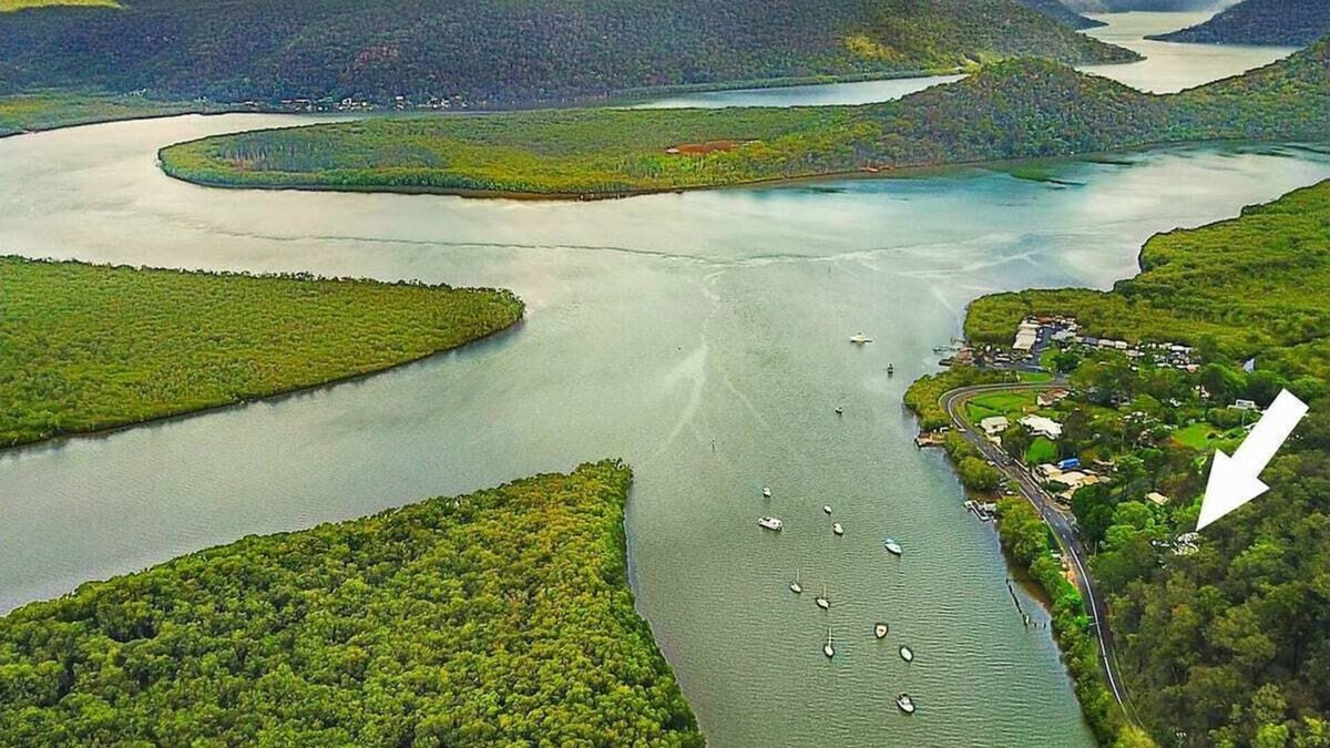Spencer House | Bush Retreat on the Hawkesbury River