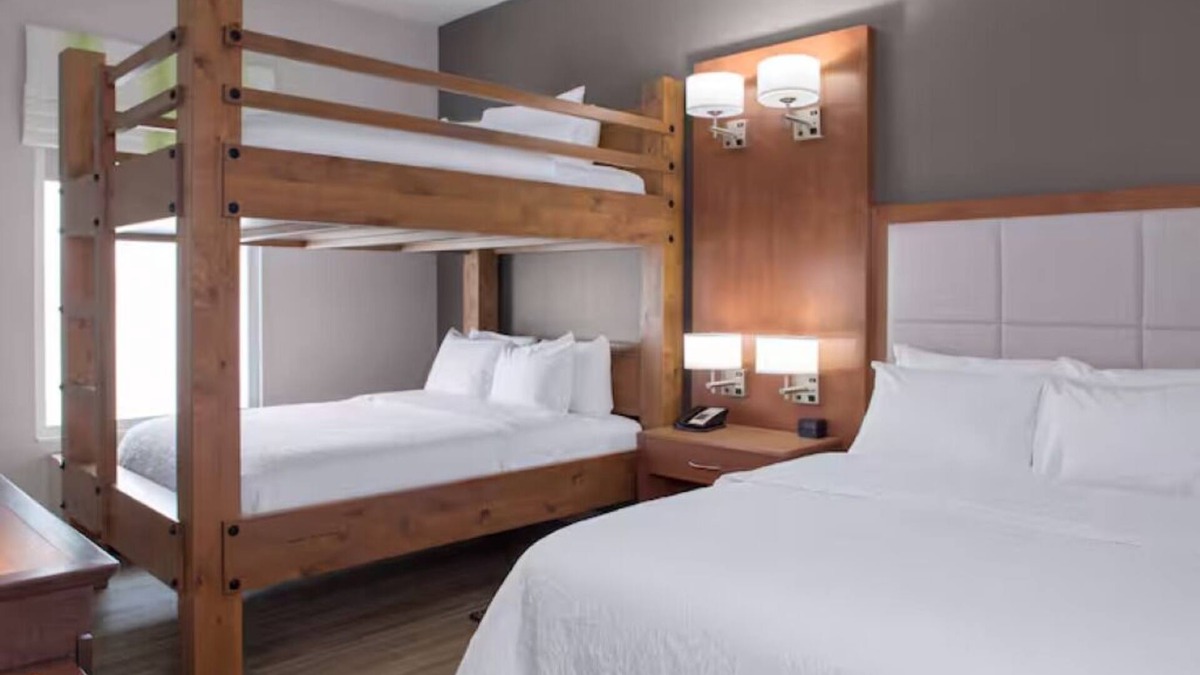 Columbus Hotel | Business & Pleasure Hub | Free WiFi | Minutes from Downtown | Free Hot Breakfast