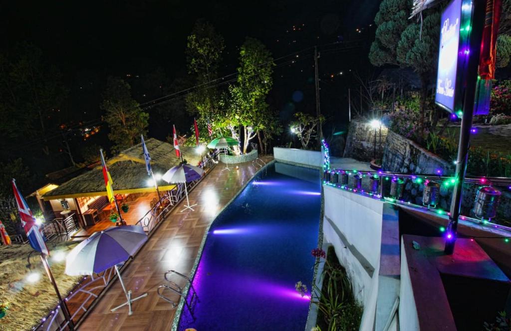 Gangtok House | Bustee,farmhouse