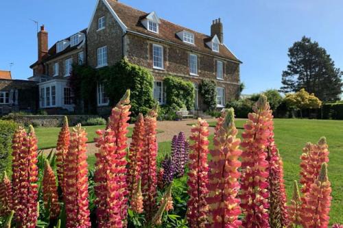 Woodbridge House | Butley Priory Farmhouse