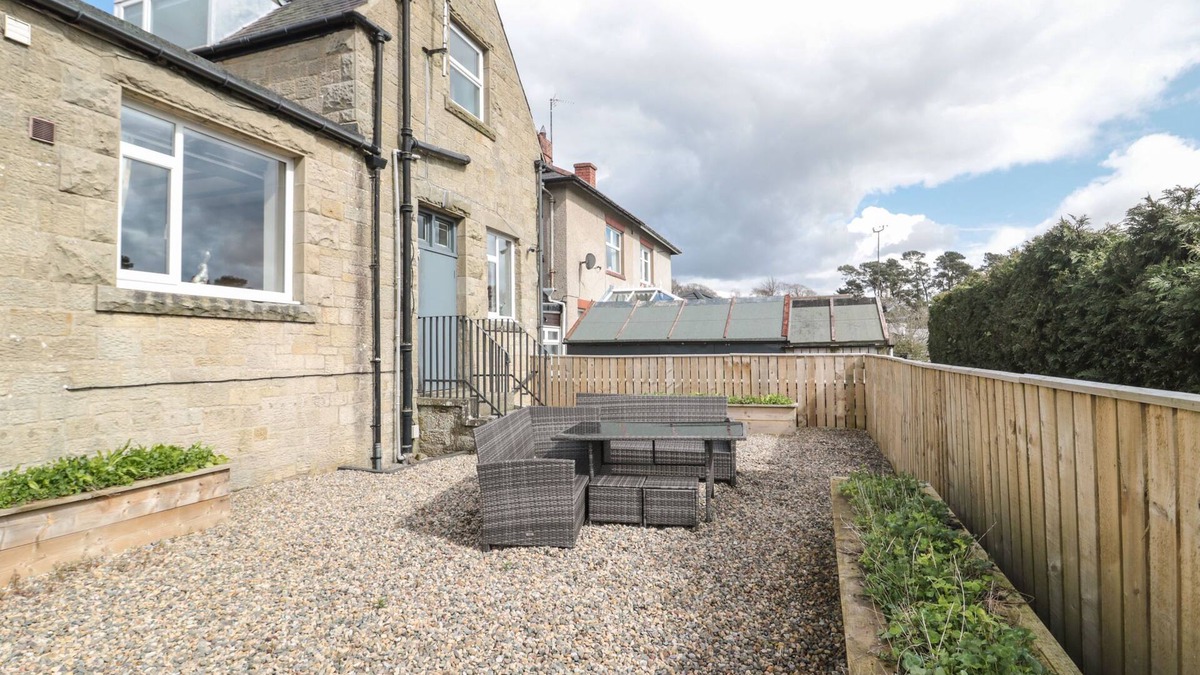Otterburn Cottage | BUTTERCHURN APARTMENT, family friendly, with open fire in Otterburn