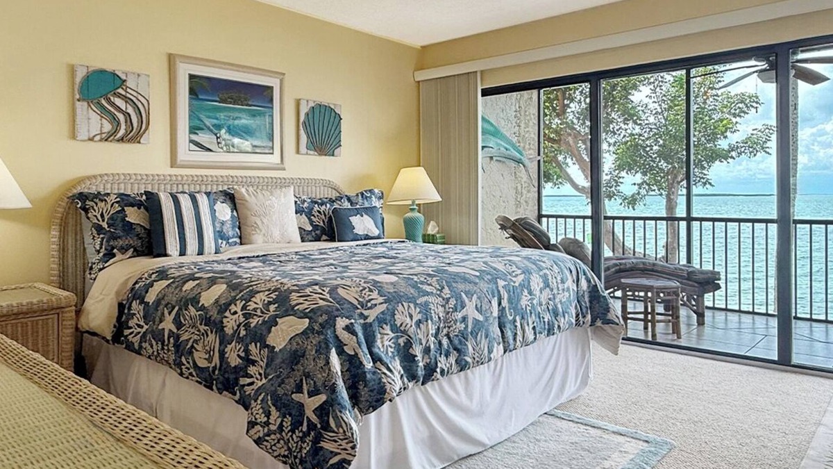 Key Largo Condo | Buttonwood Bay. Spectacular Sunsets, Open Water Living and a 34 Foot Boat Slip!