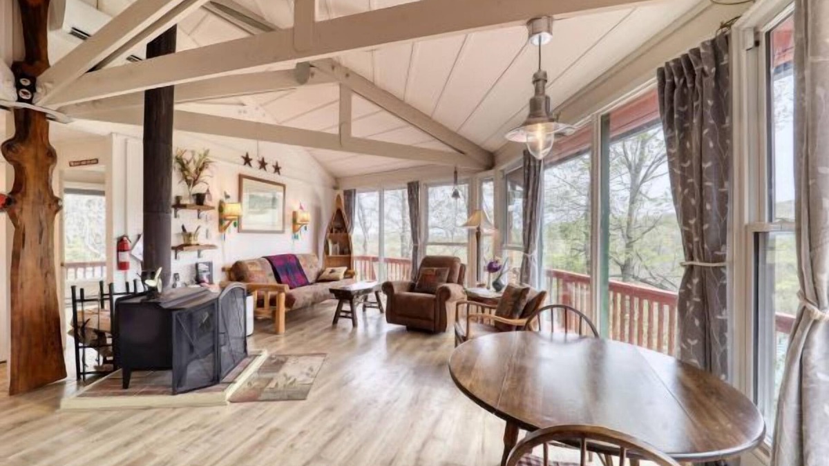 Beech Mountain Ski Chalet | BW-7 Mountain Treehouse Authentic Roundhouse near Beech Mountain activities