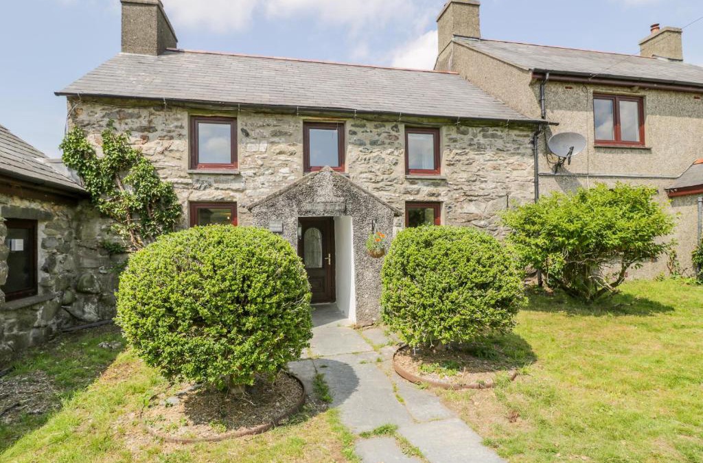 Garndolbenmaen House | Bwthyn Pennant