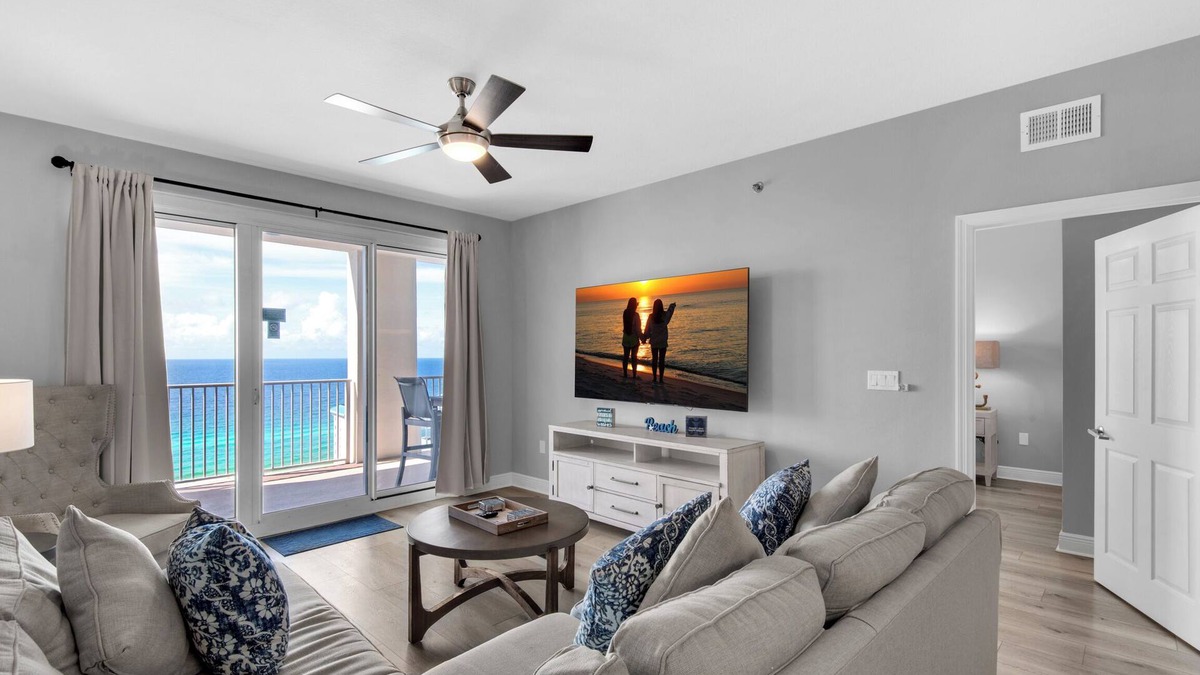 Seaspray Condo | ⭐By Beach in Seascape-Gulf Views-2 Pools + Kids Fountain-2BR Ariel Dunes I 2002