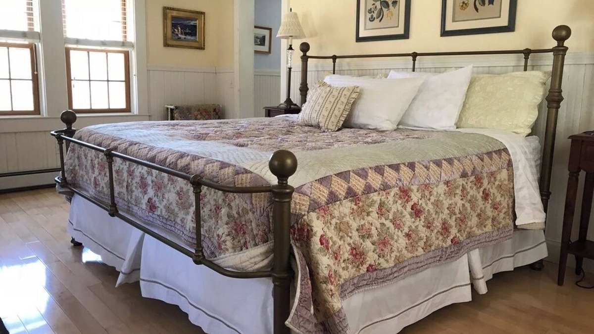 Brownsville Other | By the Month, Charming Guest Suite in Reading, Vermont