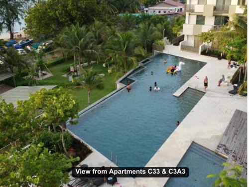 Batu Ferringhi Apartment | By the Sea- Pool and Sea View