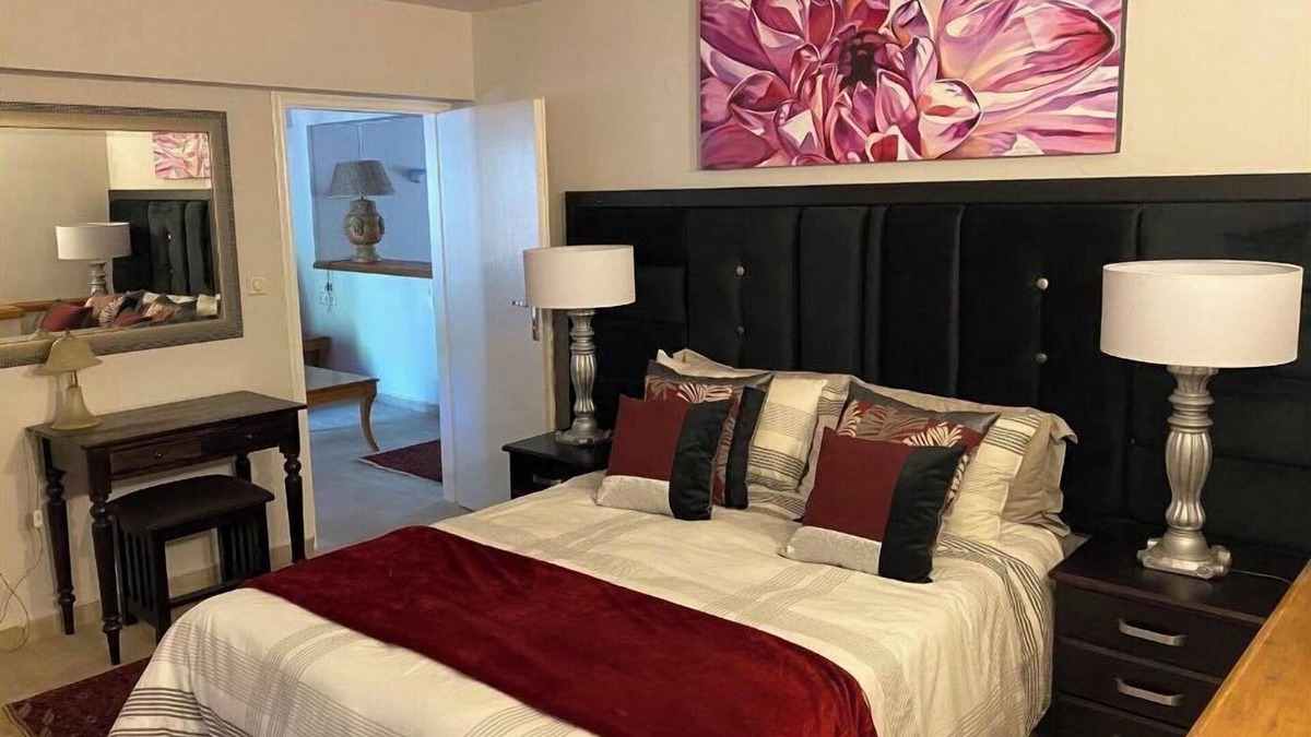 Kioni Apartment | Byron House - Apartment 3