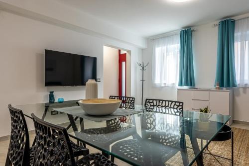 Porto Ceresio Apartment | Cà De La Mari - Relax e Privacy sul Lago