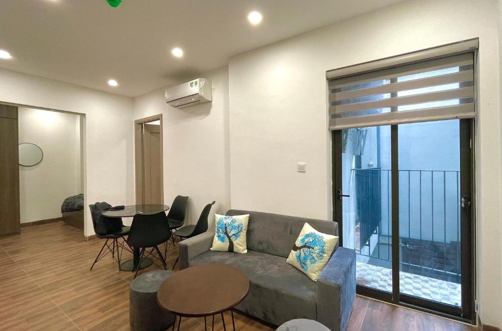 Yen Phu Apartment | Căn hộ 2 Phòng Ngủ 1 Khách 2 Vệ Sinh Tại Tây Hồ