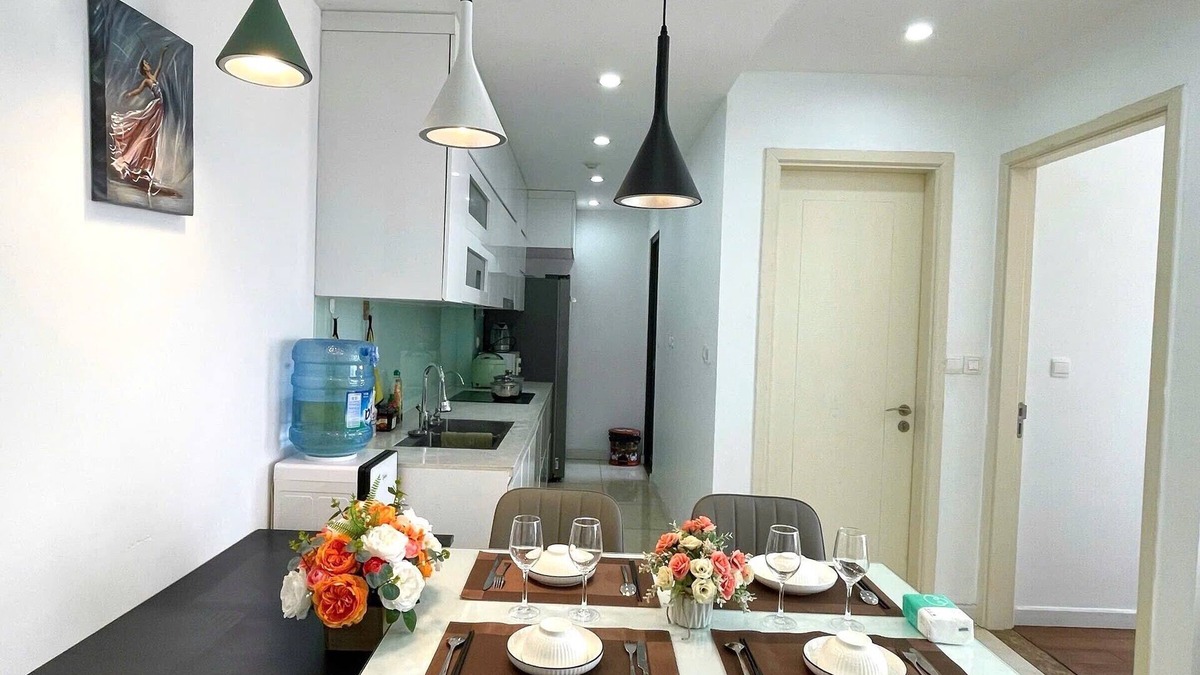 Trung Hoa Nhan Chinh Apartment | Căn hộ 2 phòng ngủ, 2 phòng tắm đầy đủ tiện nghi - Vinhomes D'Capitale