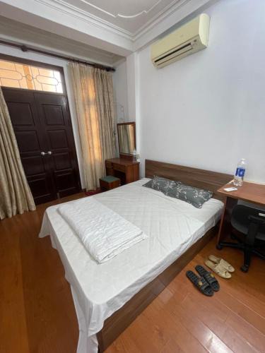 Quan Hoa Apartment | Căn hộ bình dân