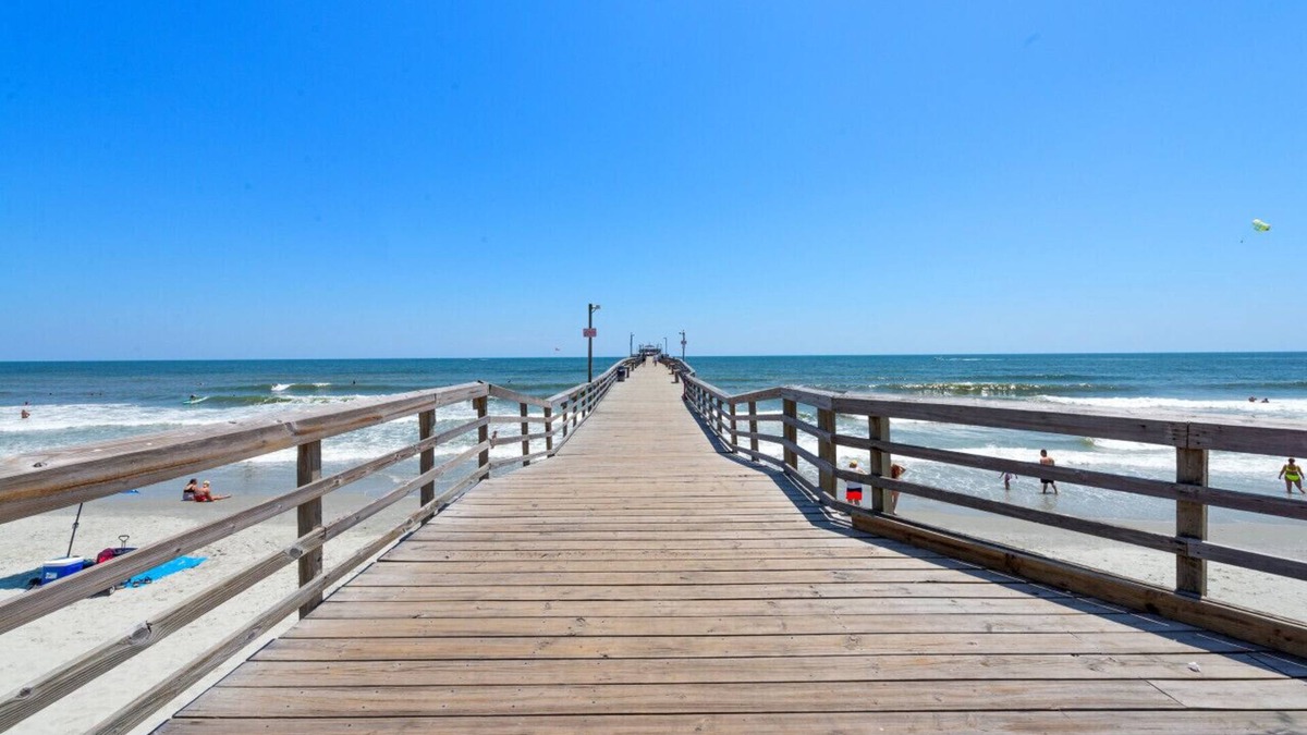 Myrtle Beach Apartment | C · Modern 4BR Ground Level King Beds Steps 2 Beach #C