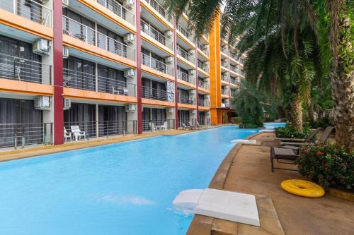 Mai Khao Apartment | C194 Family 1BR Stay with Pools & Beach Fun