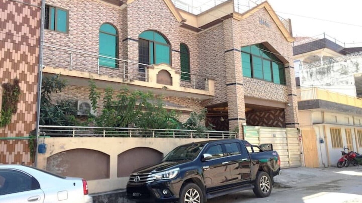 Islamabad Villa | C4 Mirpur City AJK Overseas Pakistanis Villa 3bed Guesthouse