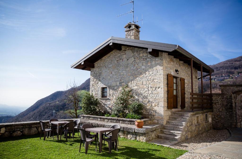 Roncola Bed & Breakfast | CA' BAETTI L'ANTICO BORGO