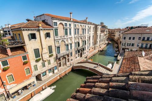 Dorsoduro Apartment | Ca' dei Carmini