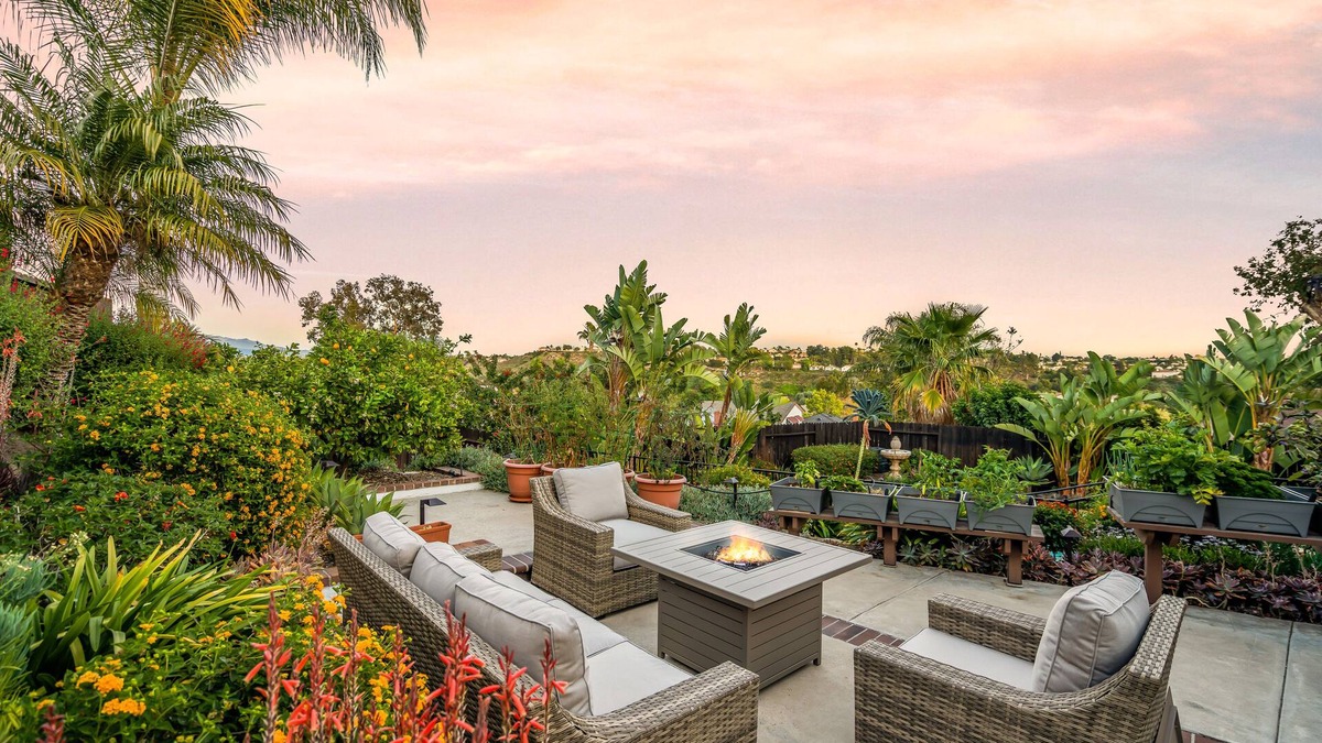 Mission Viejo Villa | CA Dreamin