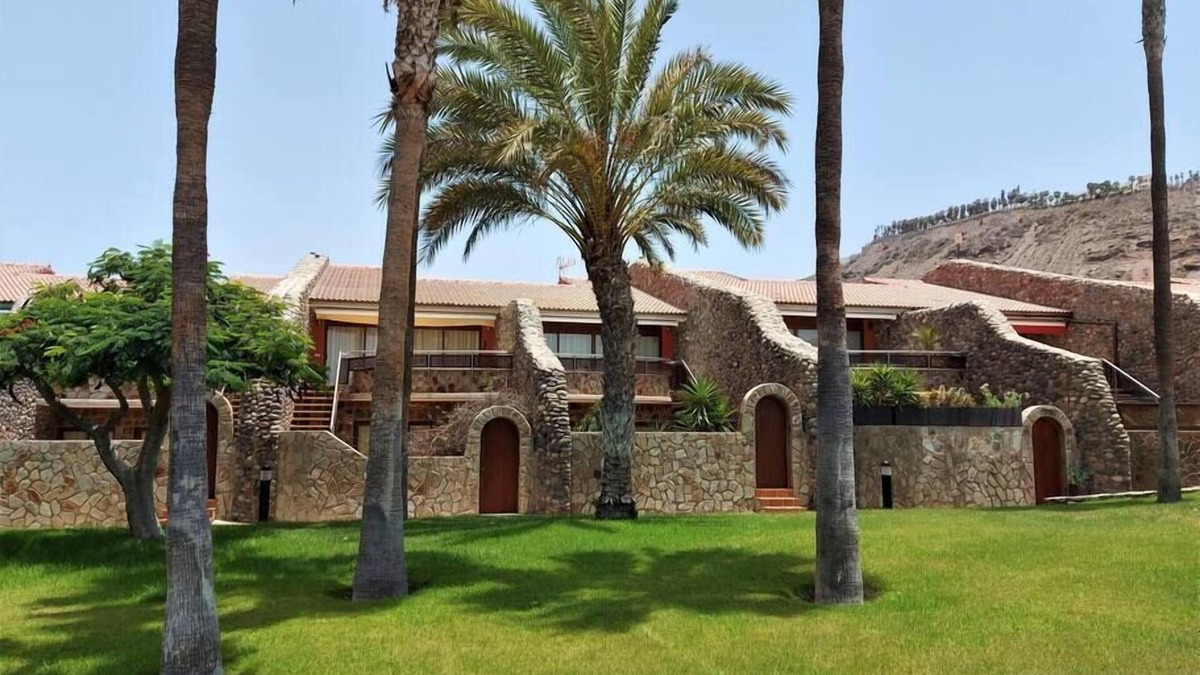 Mogan Ski Chalet | Casa Tauro Golf - Luxury chalet with sea view