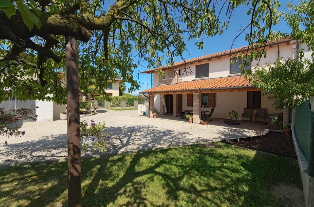 Santa Maria di Sala Apartment | Ca' Marsari