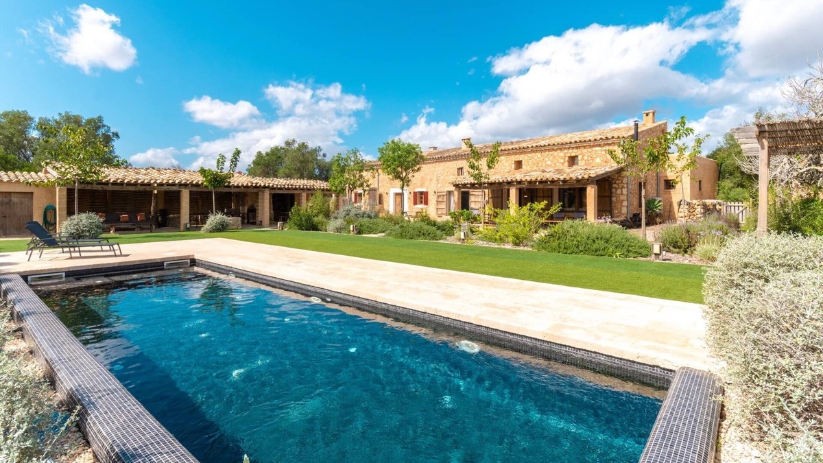 Inca Villa | CA'N CORTANA - Stylish house in the heart of the island.
