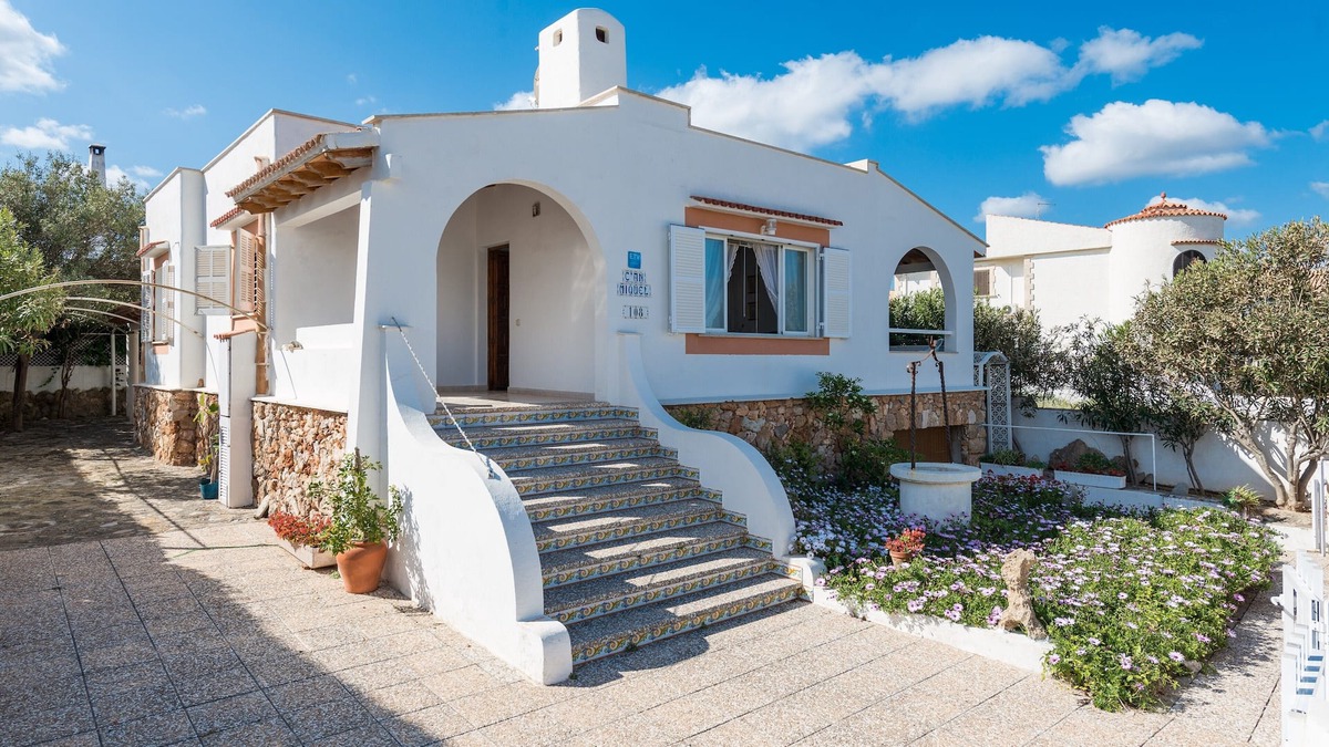 Urbanizacion S'Estanyol House | CA'N MIQUEL - Chalet with sea views in S'Estanyol (Colonia de Sant Pere).