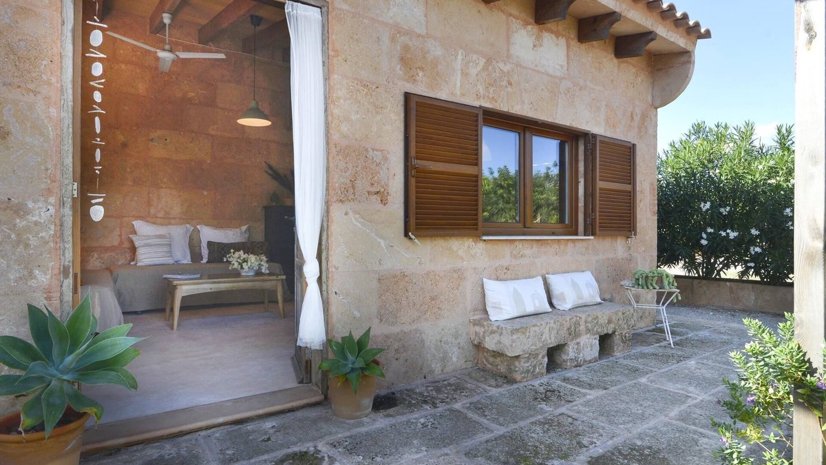 Es Llombards Apartment | Ca Na Martina. Countryside House In Llombards,