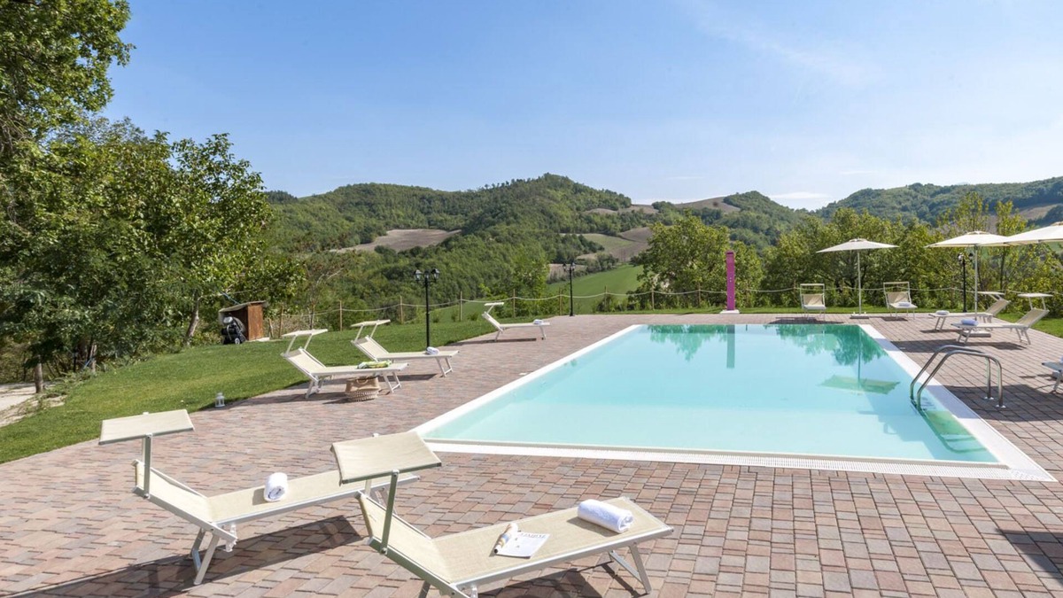 Cagli Villa | Ca' Paolo 8, Emma Villas
