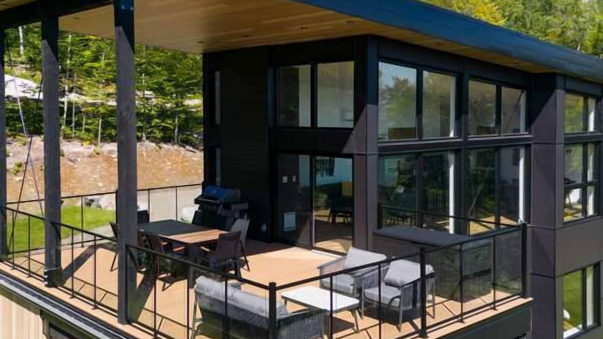 Petite-Riviere-Saint-Francois Villa | Cottage HOW-165 | Petite-Rivière-St-François