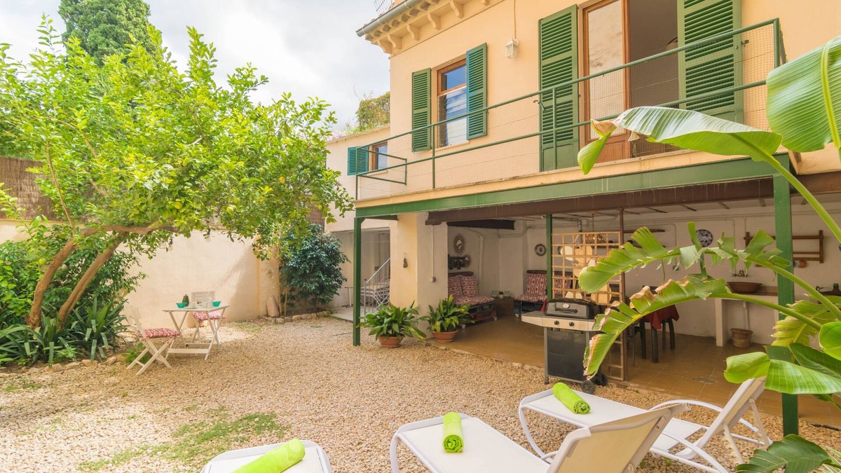 Soller House | CA SA TIA (SÓLLER) - Townhouse with nice patio in the centre of Sóller. Free WiFi