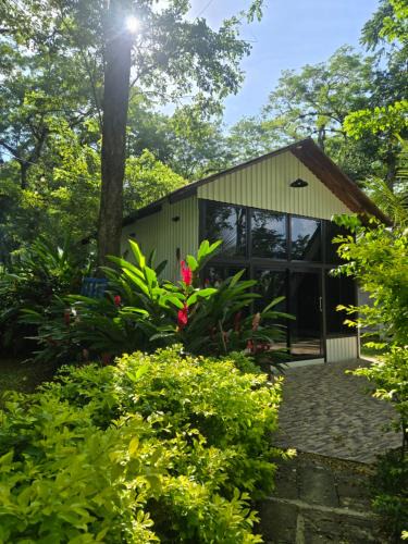 Copan Ruinas Bed & Breakfast | Cabaña Alpina Monte Carlo