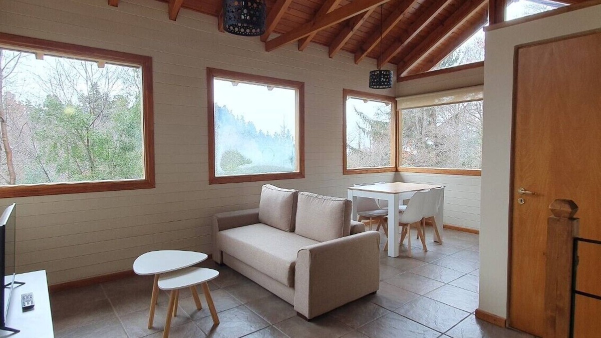 Lanin National Park Cabin | Cabaña Ideal Para el Descanso y Vacaciones. Ubicada en la Montaña y en el Bosque