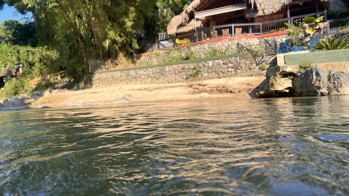 La Joya Cabin | Cabaña del Rio, Hermosa Cabaña a orillas del rio