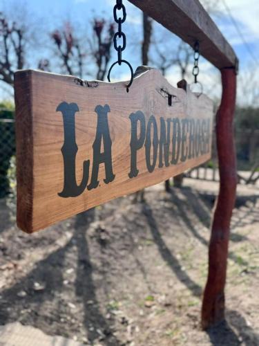 Cuadro Nacional House | Cabaña La Ponderosa