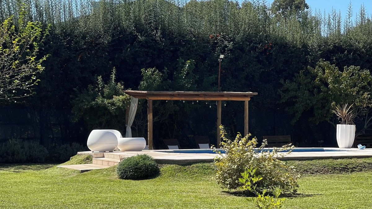 Cuadro Nacional Cabin | Cabaña los Abuelos.aire de Montaña Lugar Para Descansar con Mucha Vegetación