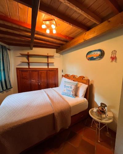 Pedasi Hotel | Cabañas La Casa de Pucha