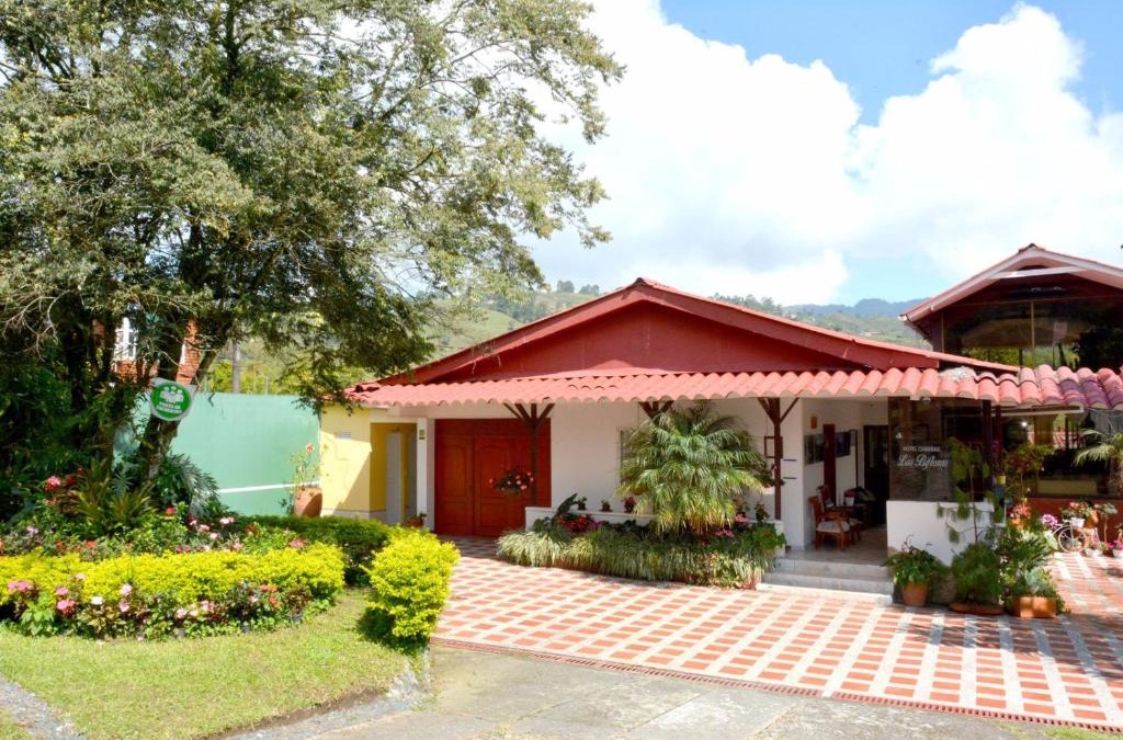 La Estrella Hotel | Cabañas Las Bifloras