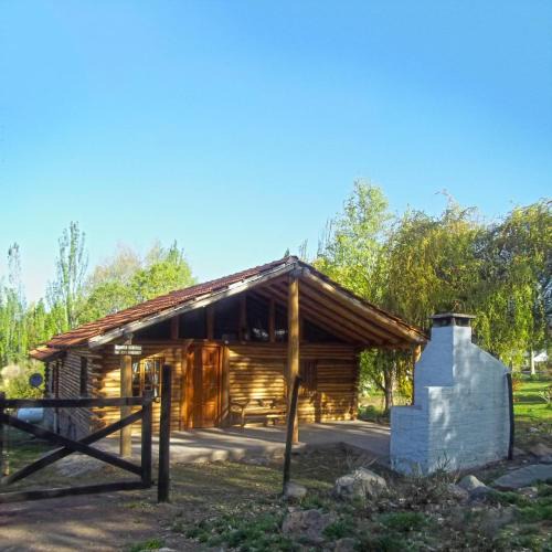 Salto Ski Chalet | Cabañas Troncos Del Salto
