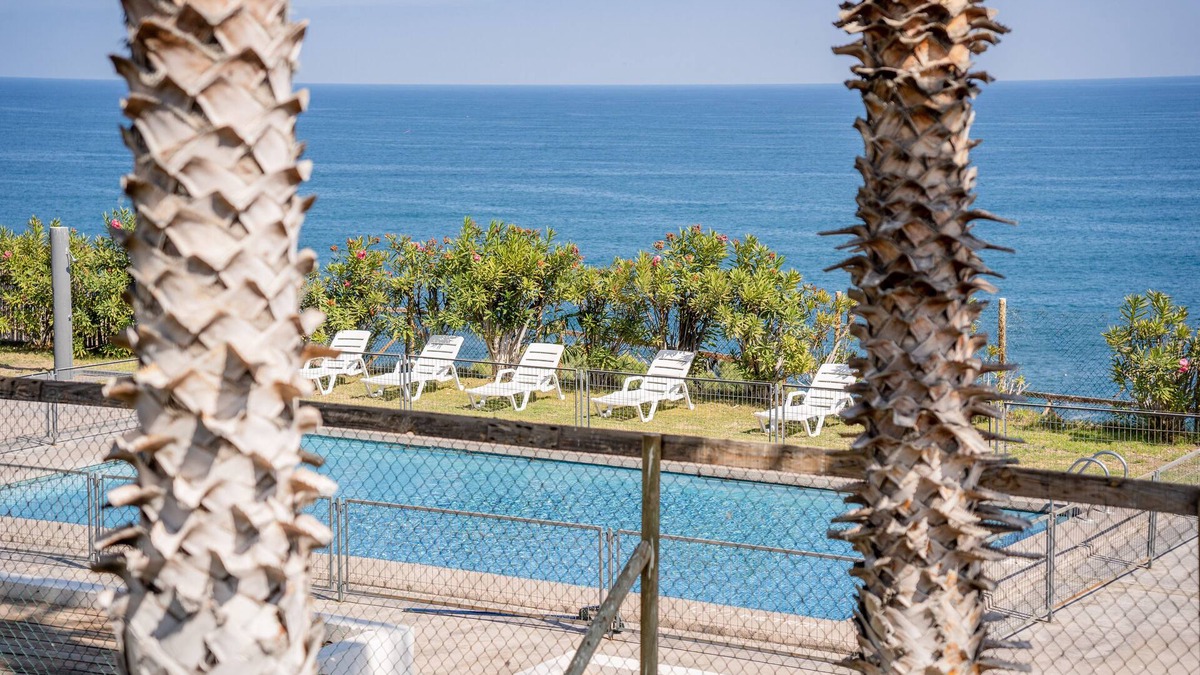 Iquique Hotel | Cabañas Uma Qala