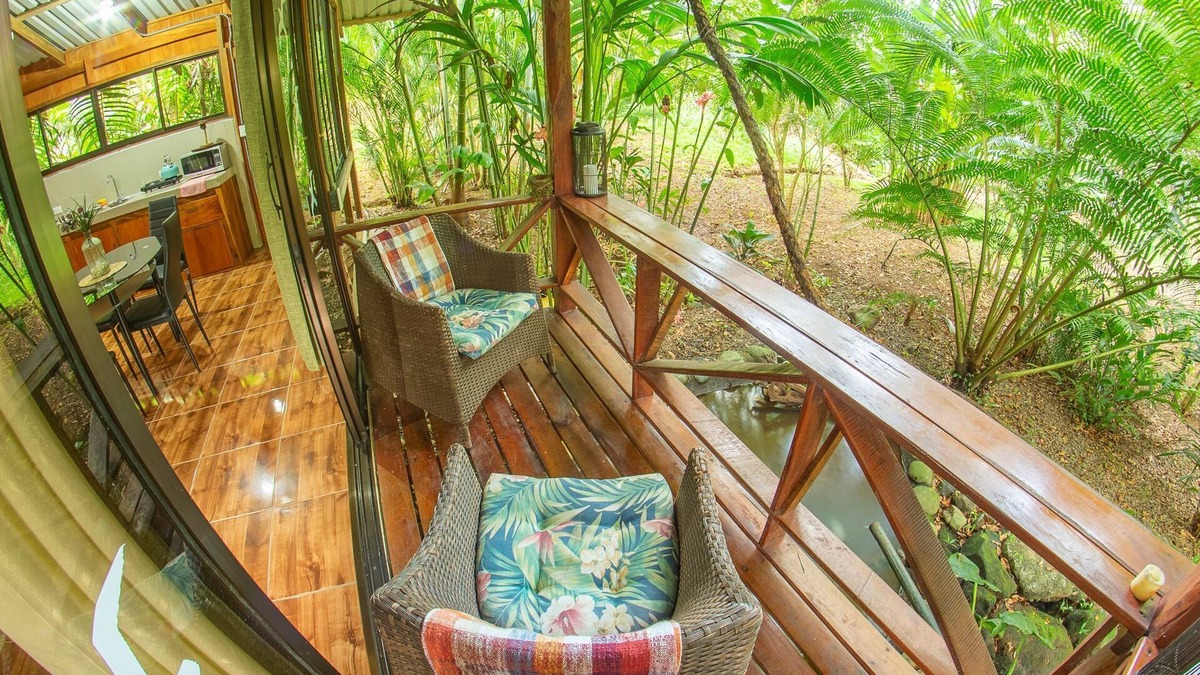 Penas Blancas Cabin | Cabañita Las Heliconias. WiFi - A/C