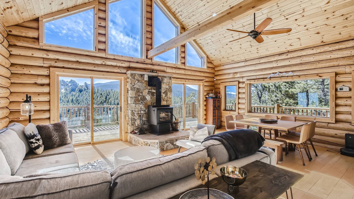 Coal Creek Ski Chalet | Cabana Cielo - Heavenly Views from the Continental Divide to Denver!