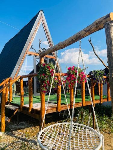 Curtea De Arges Ski Chalet | Cabana Ema