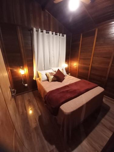 Juquitiba Cabin | Cabana Family - Na Mata Atlântica