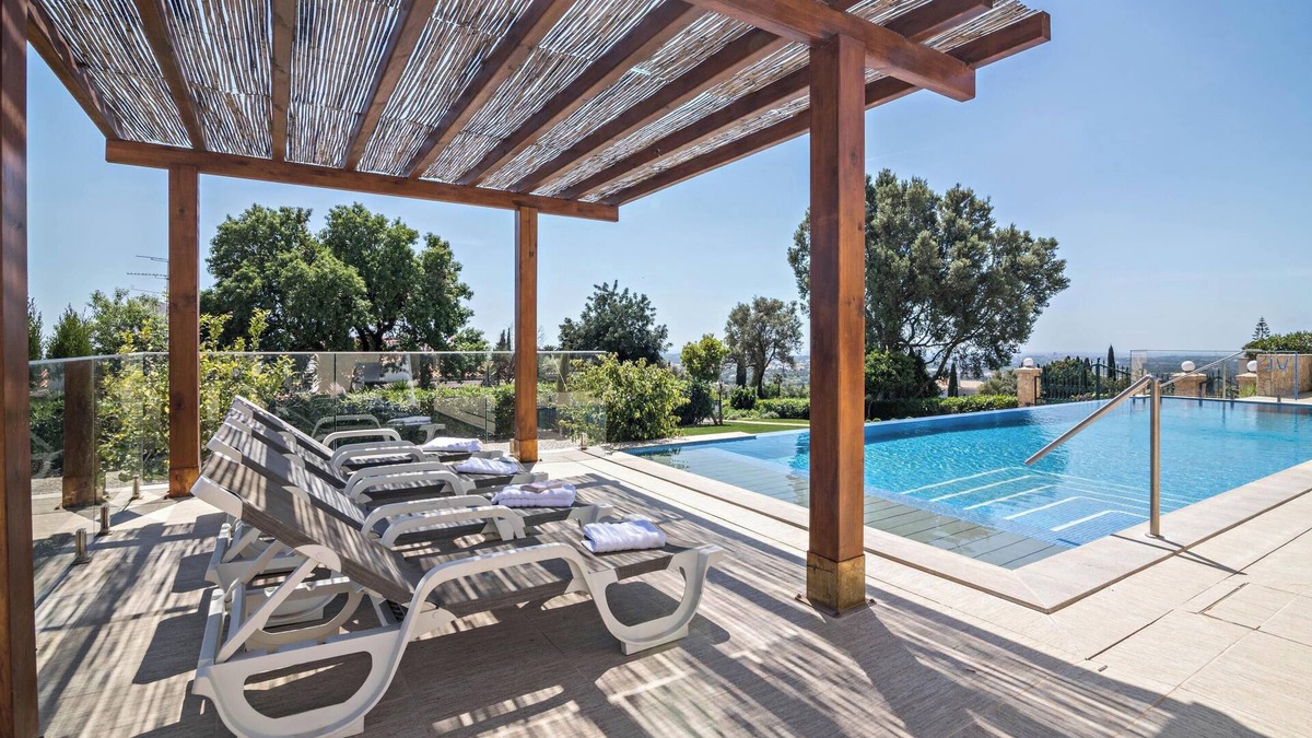 Cerro do Mocho Apartment | Cabana Garden House with Shared Pool, Panoramic View & Wi-Fi